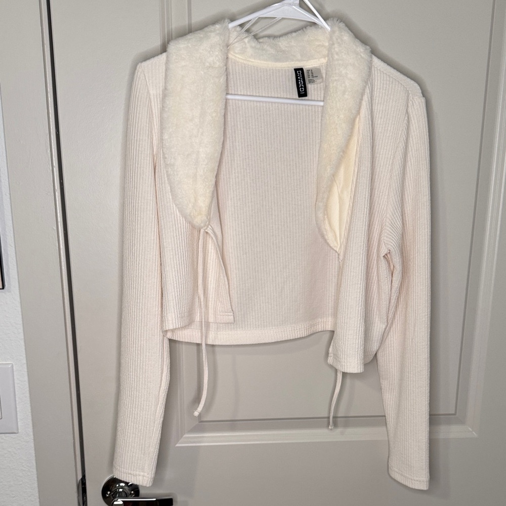 H&M Cream Faux Fur Collar Cardigan